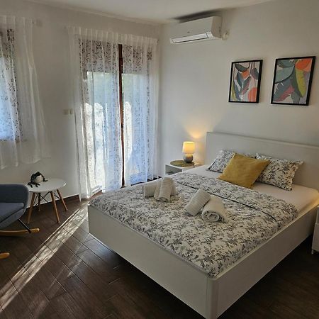 Kristy'S Place Цриквеница Экстерьер фото
